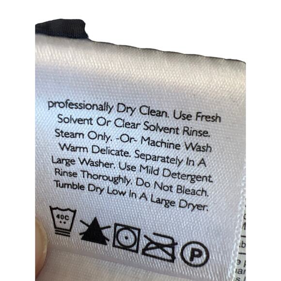 VTG Eddie Bauer black down vest L quality lightwt puffer - Picture 6 of 6